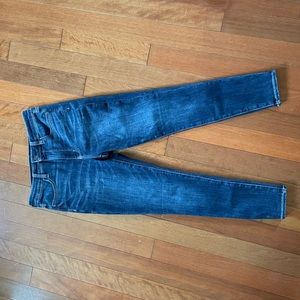 American Eagle super high rise jegging size 8 short